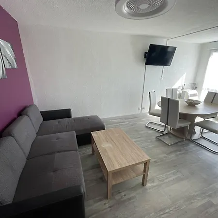 Deux Pieces Renove Proche Centre, Parking Inclus - Fr-1-723-174